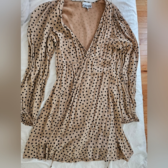 Ganni dress - Picture 2 of 7